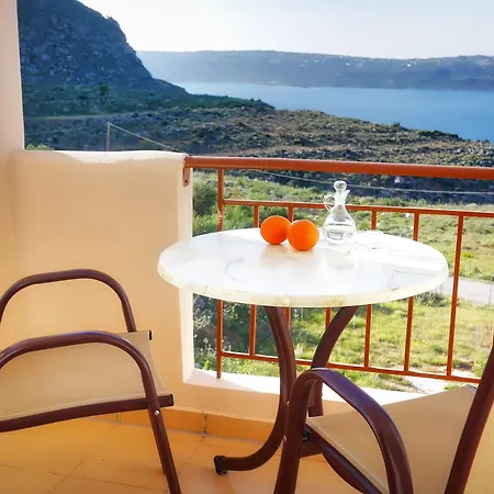 Ξενοδοχείο με διαμερίσματα Areti
