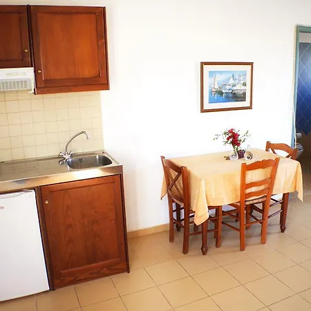 Areti Apart Otel Hanya